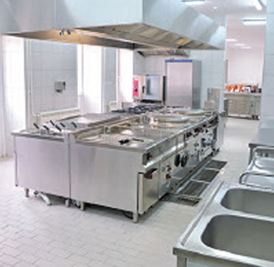 PROFESSIONAL KITCHEN EQUIPMENT